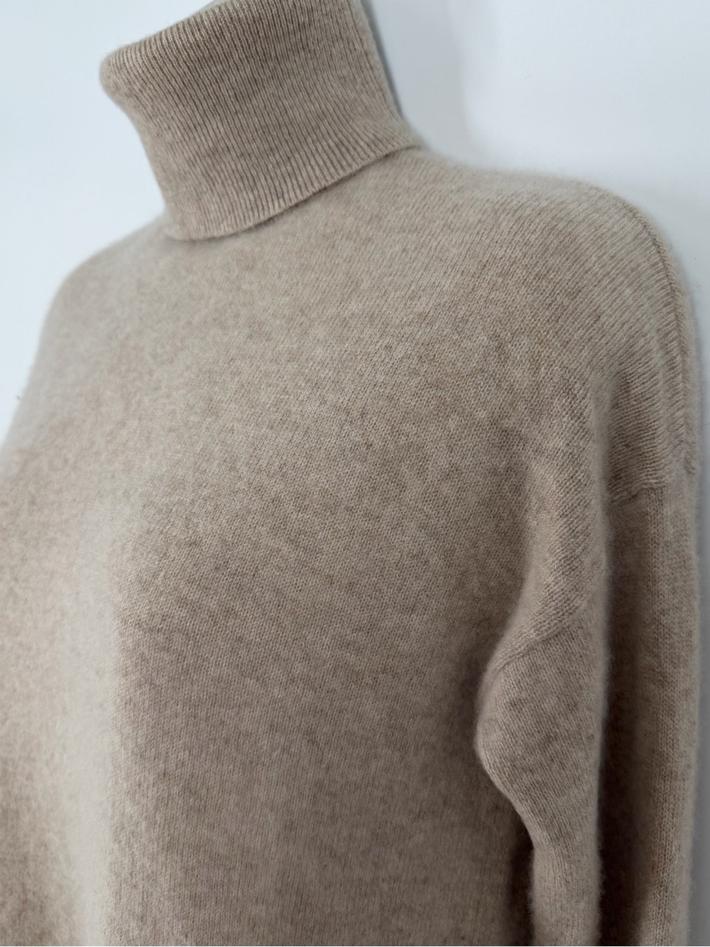 Nordstrom 100% Cashmere Turtleneck Sweater S Quiet Luxury Capsule Wardrobe - Picture 5 of 12